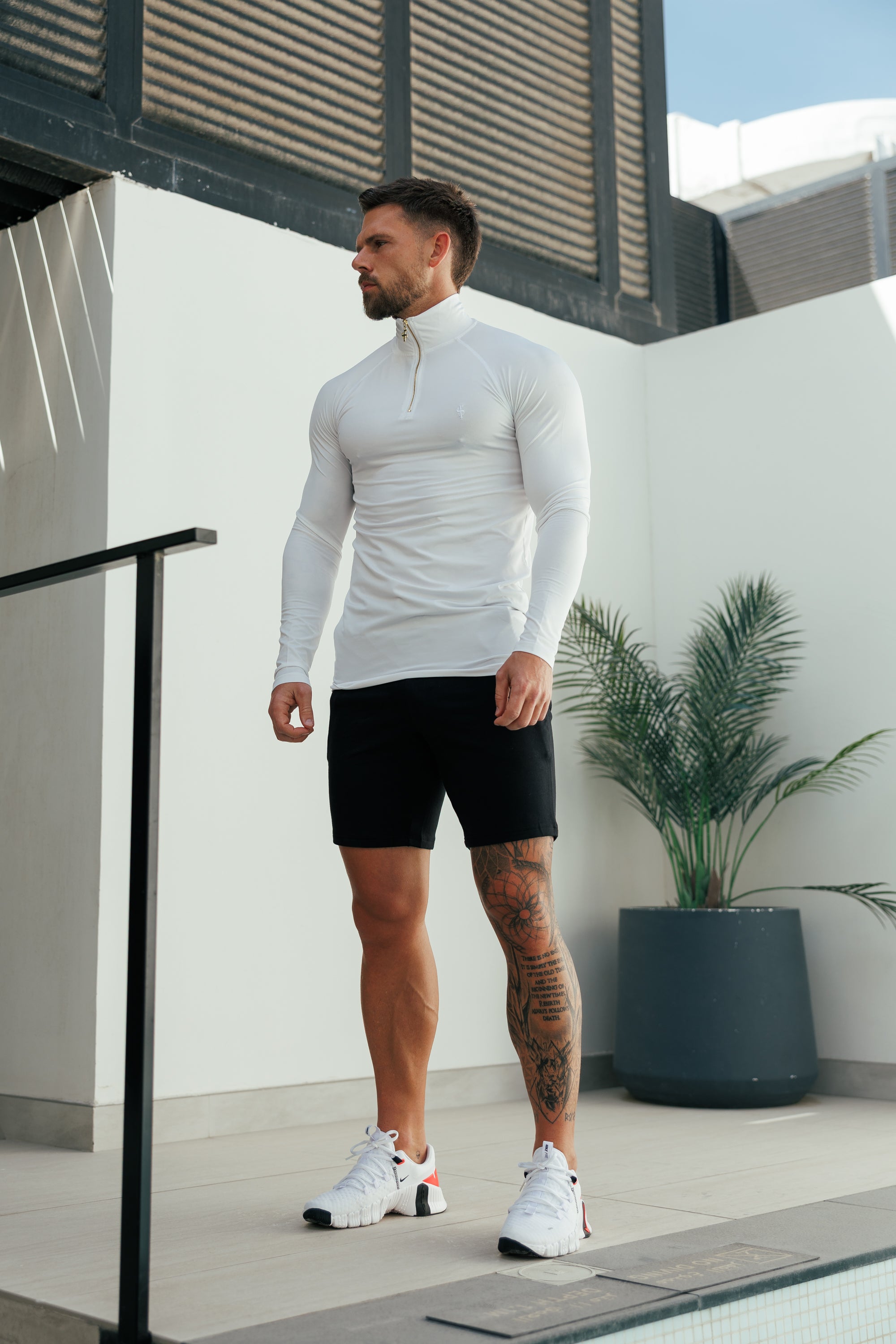 Muscle Fit Long Sleeve White / Gold Half Zip Gym Top - FSH889
