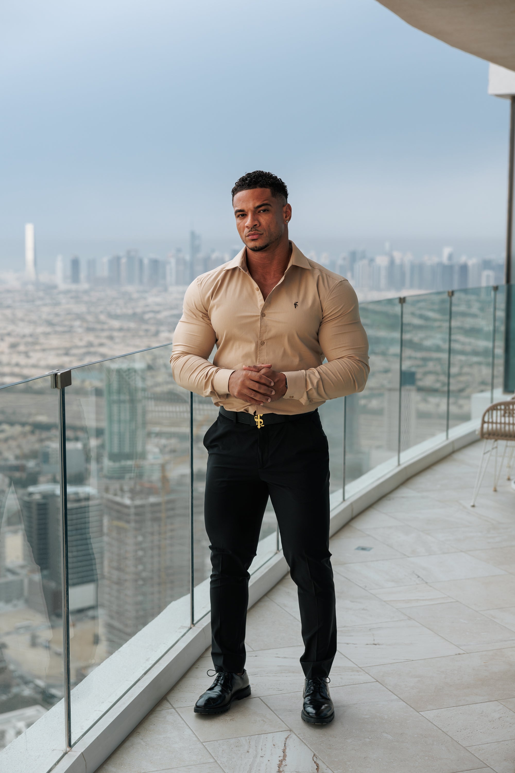Muscle Fit Advanced Stretch Beige with Cutaway Collar  - FS1166