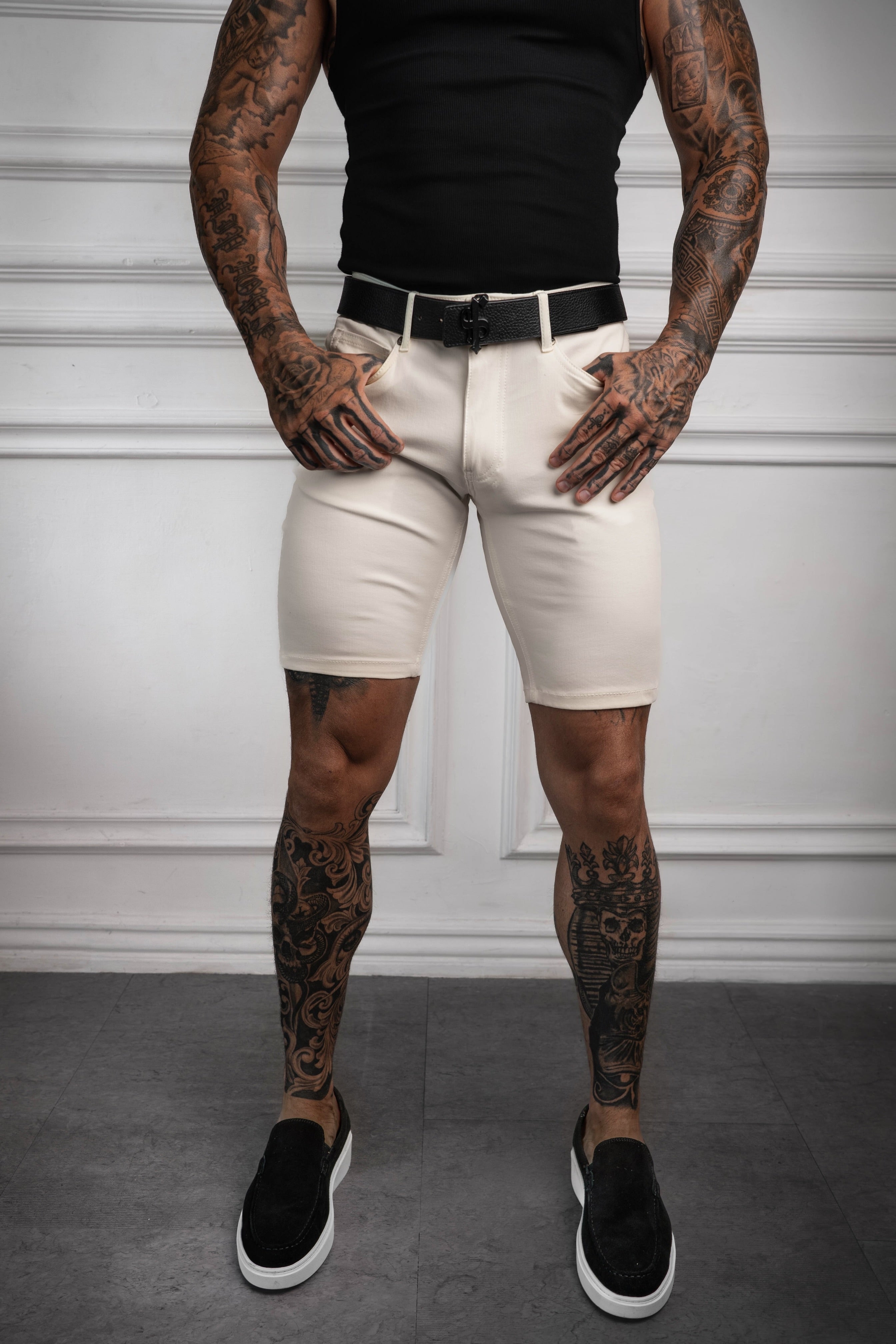 Ultra Stretch Cream Relaxed Shorts - FSJS001