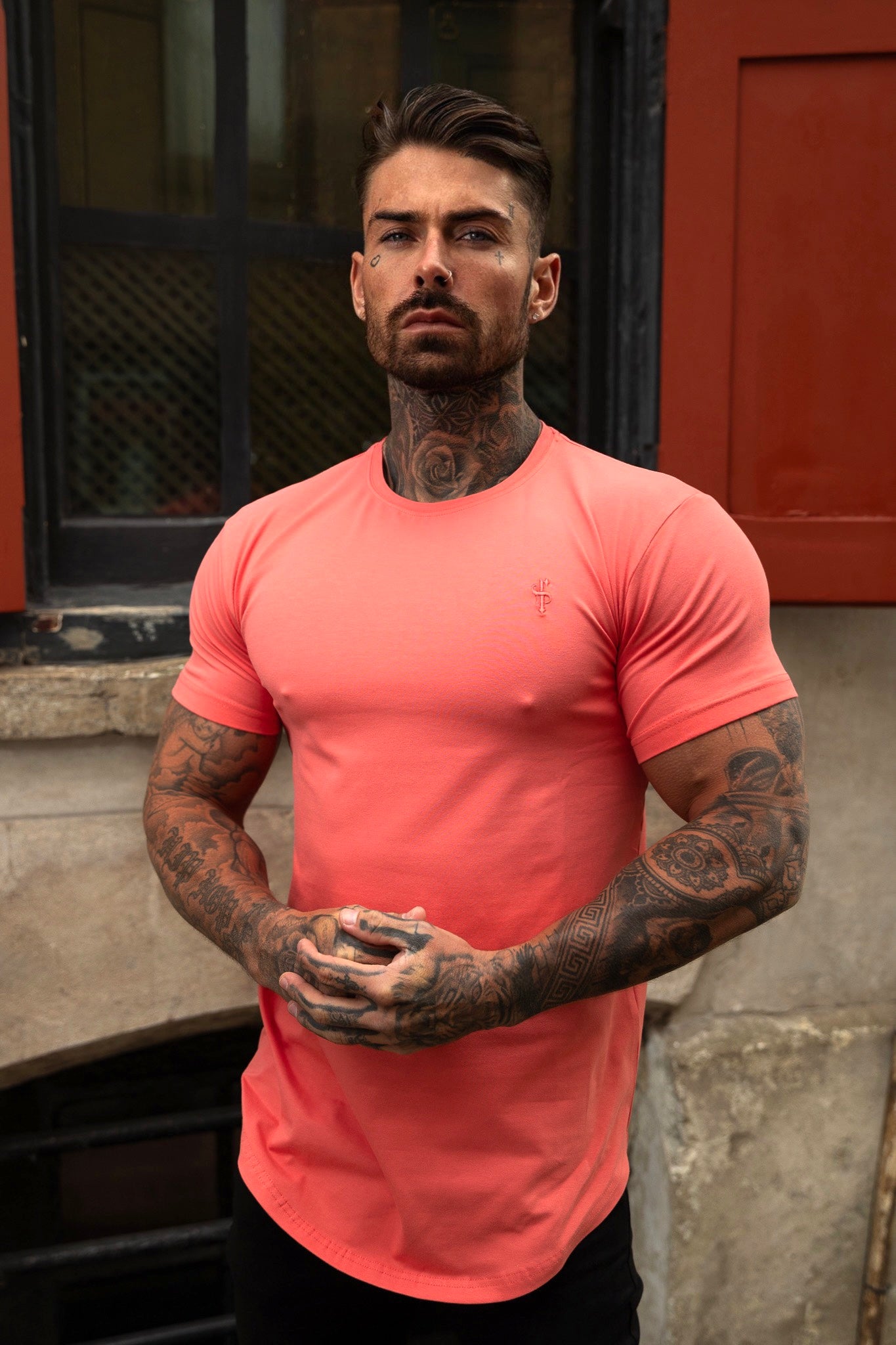 Classic Coral Tonal Curved Hem Crew T Shirt - FSH991