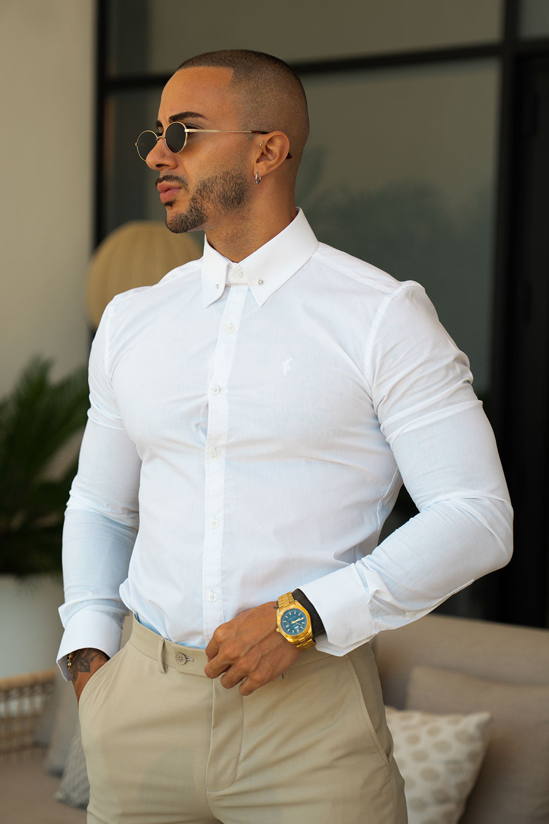 Muscle Fit Advanced Stretch Black Shirt with Silver Pin Collar - FS1244