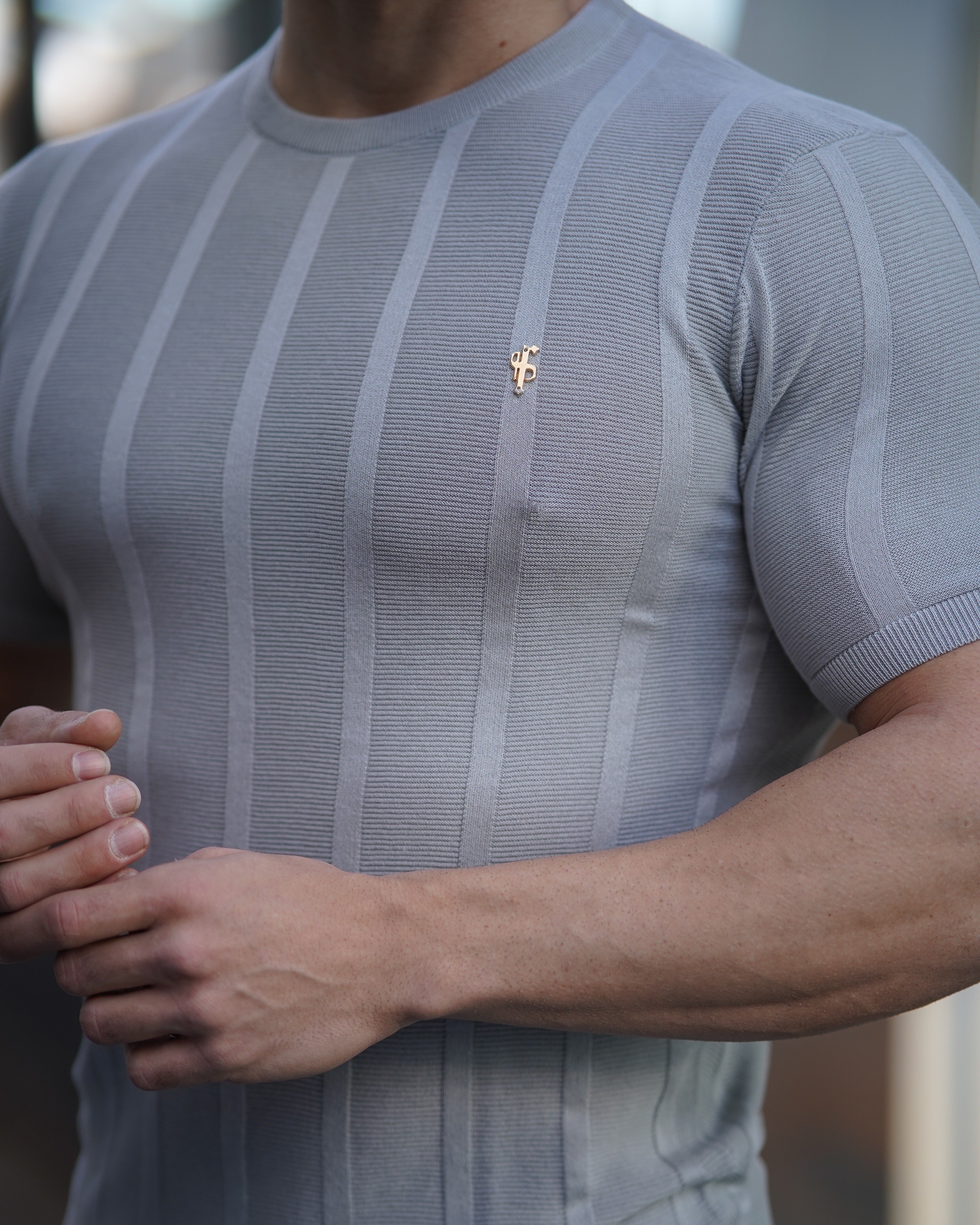 Classic Short Sleeve Light Grey Knitted Wide Rib Crew with Gold Emblem - FSH560