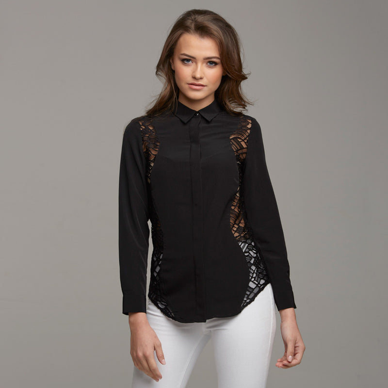 NELLIE CONTRAST WAVY LACE INSERT BLACK - CT027