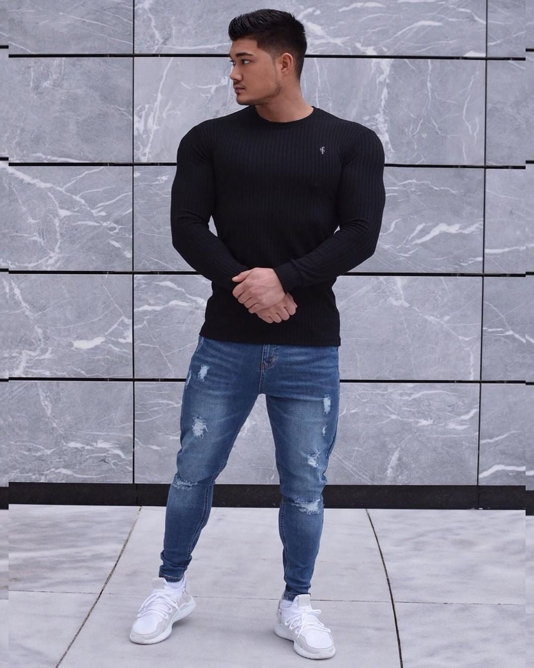 Classic Black Ribbed Knit Super Slim Crew - FSH162