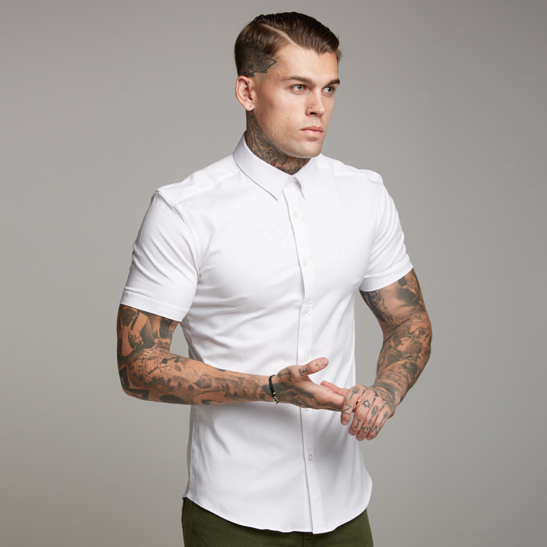 Super Slim Luxe Ultra Stretch Classic White Short Sleeve -  FS332