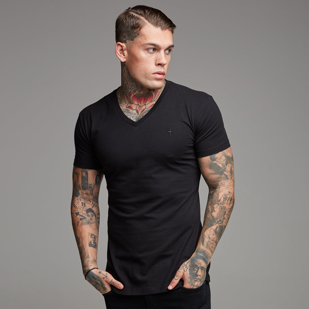 Classic Black V Neck - FSH190