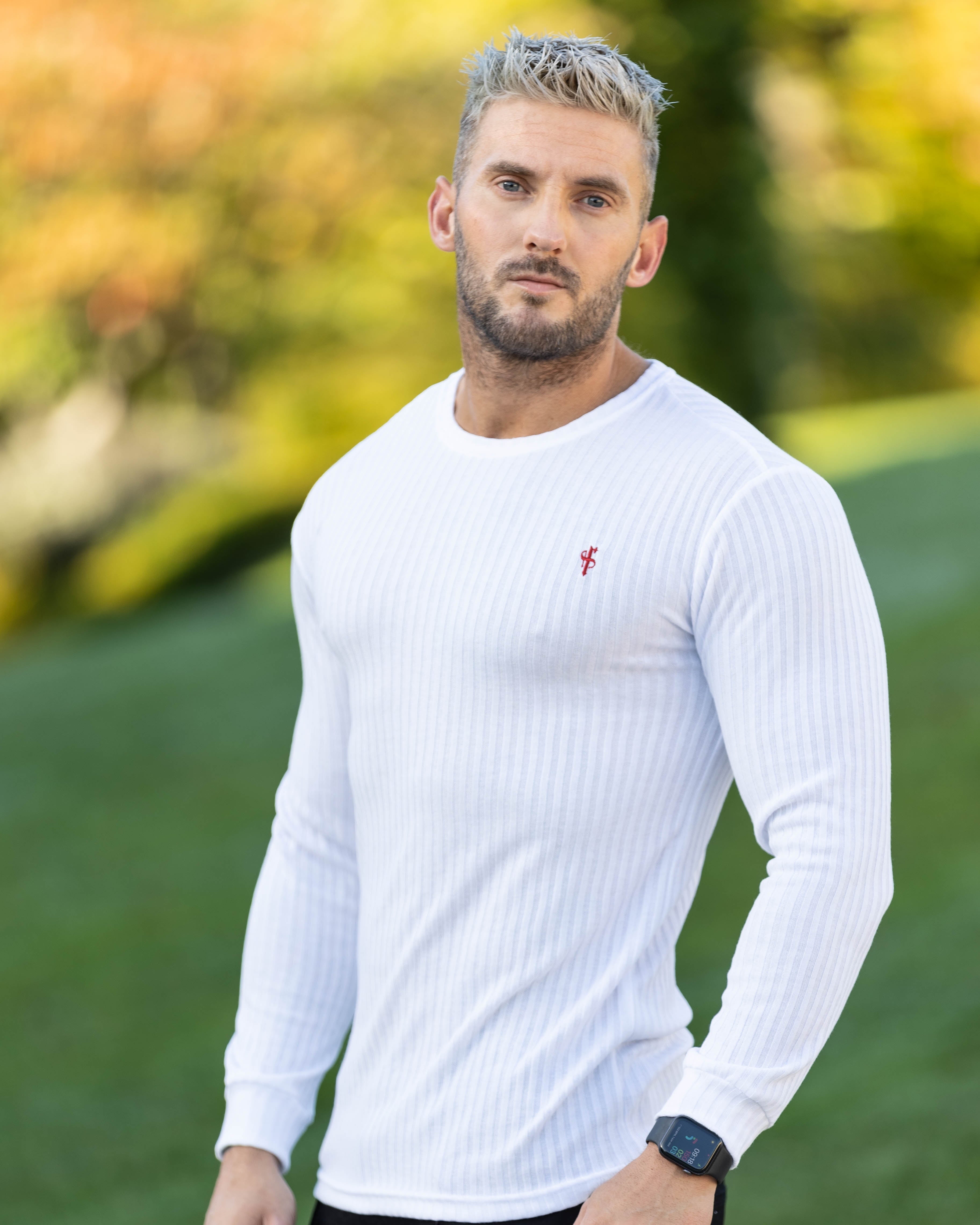 Classic White / Red Ribbed Knit Super Slim Crew - FSH771