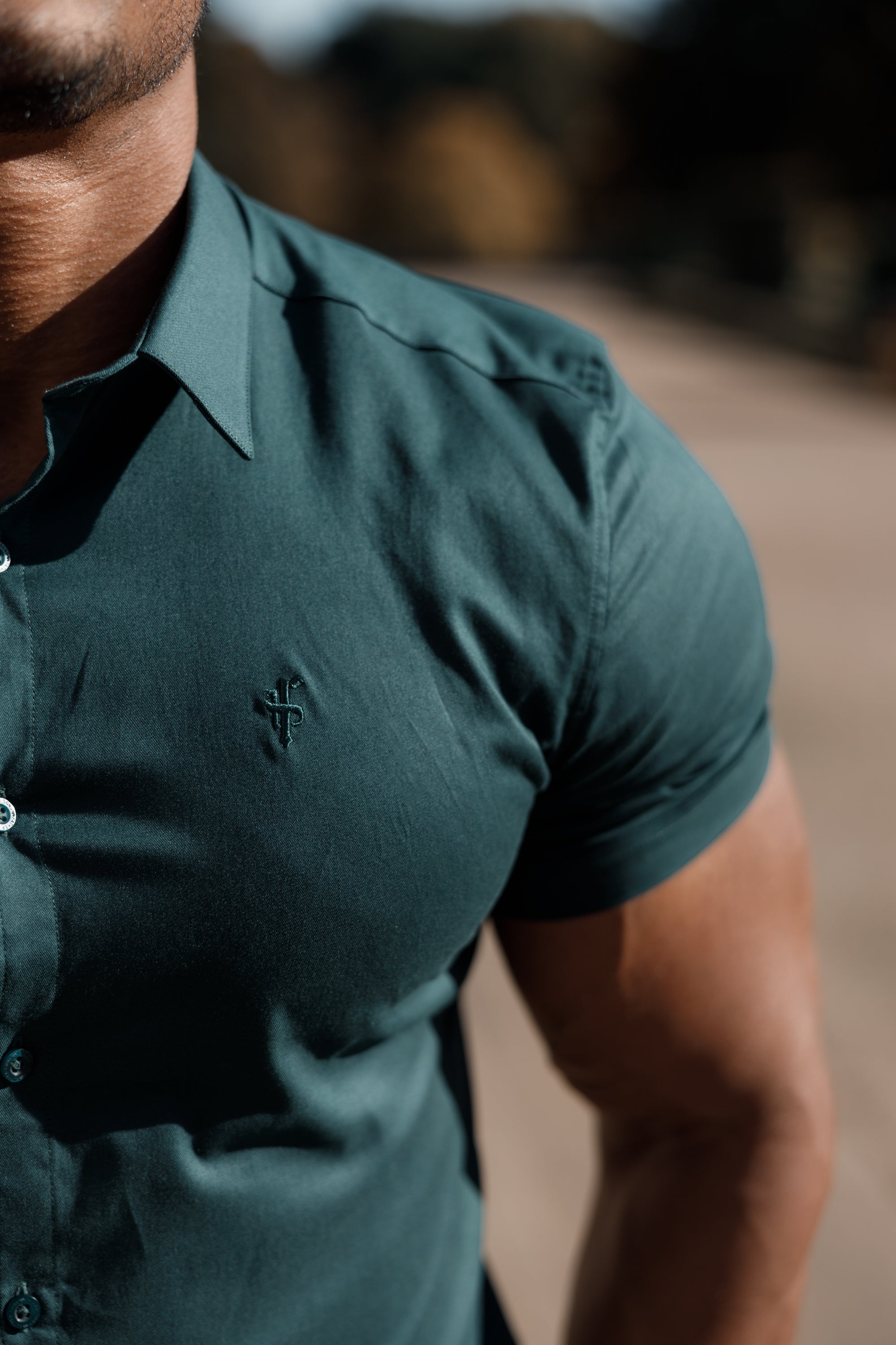 Super Slim Luxe Ultra Stretch Classic Forest Green Short Sleeve -  FS675