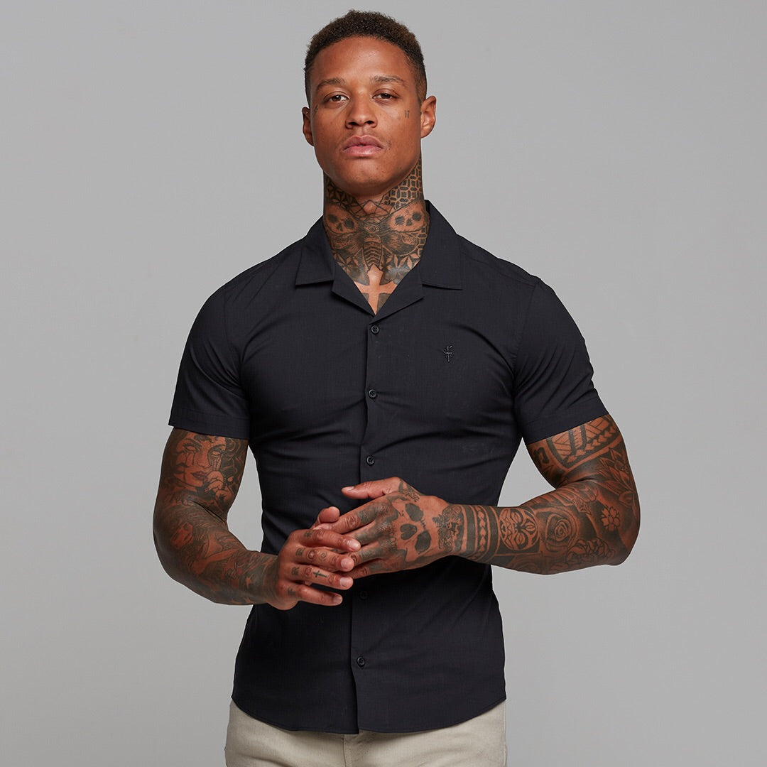 Super Slim Stretch Revere Classic Black Short Sleeve - FS404 (LAST CHANCE)