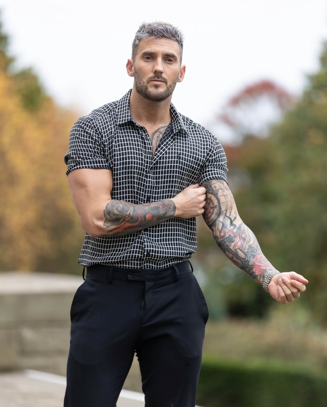 Classic Relaxed Black / White Medium Grid Check Short Sleeve - FS735