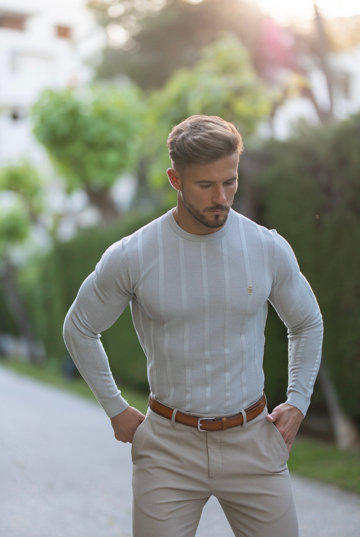 Classic Long Sleeve Light Grey Knitted Wide Rib Crew with Gold Emblem - FSH606