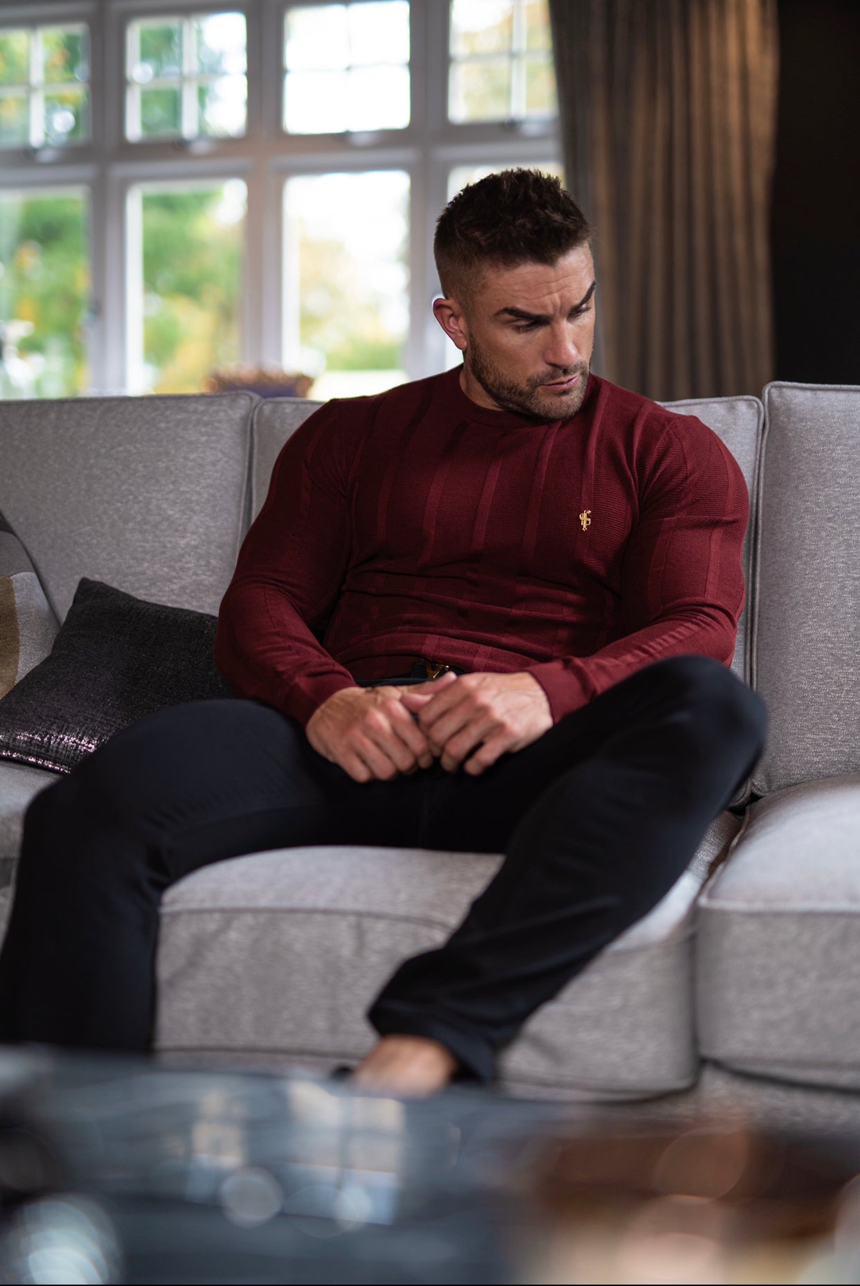 Classic Long Sleeve Burgundy Knitted Wide Rib Crew with Gold Emblem - FSH602