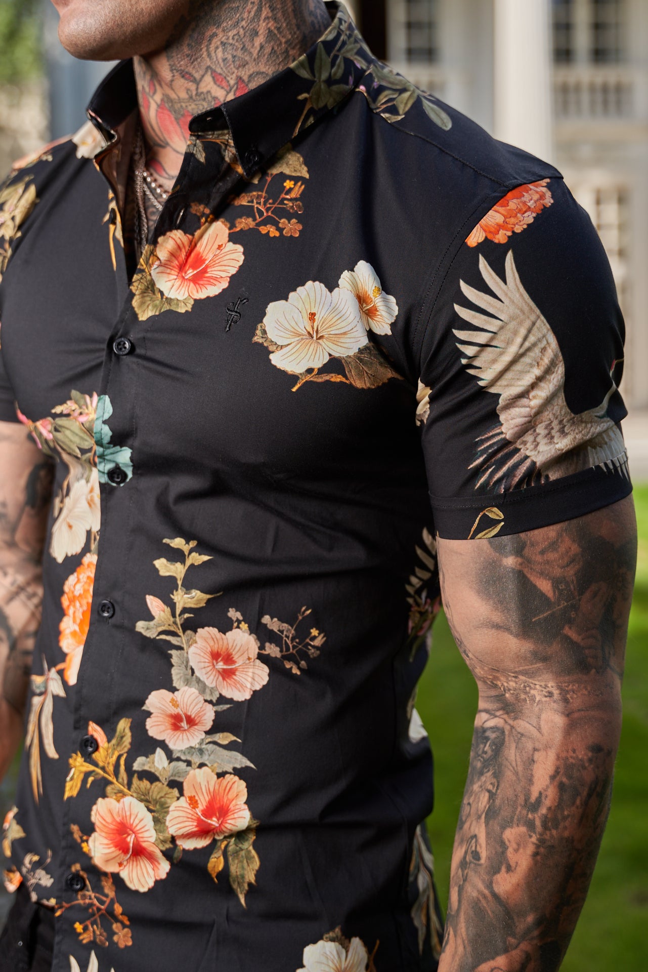 Super Slim Stretch Black Crane Print Short Sleeve with Button Down Collar - FS768