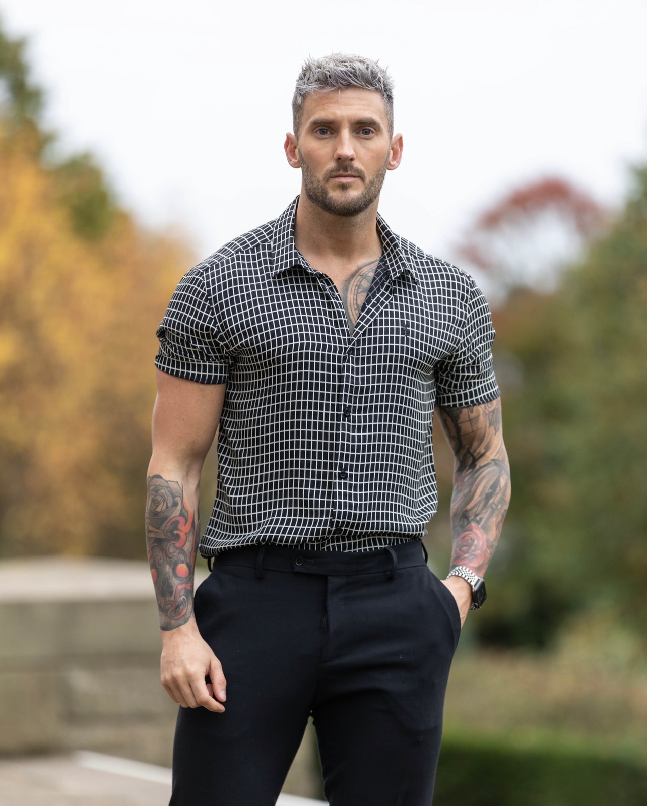 Classic Relaxed Black / White Medium Grid Check Short Sleeve - FS735