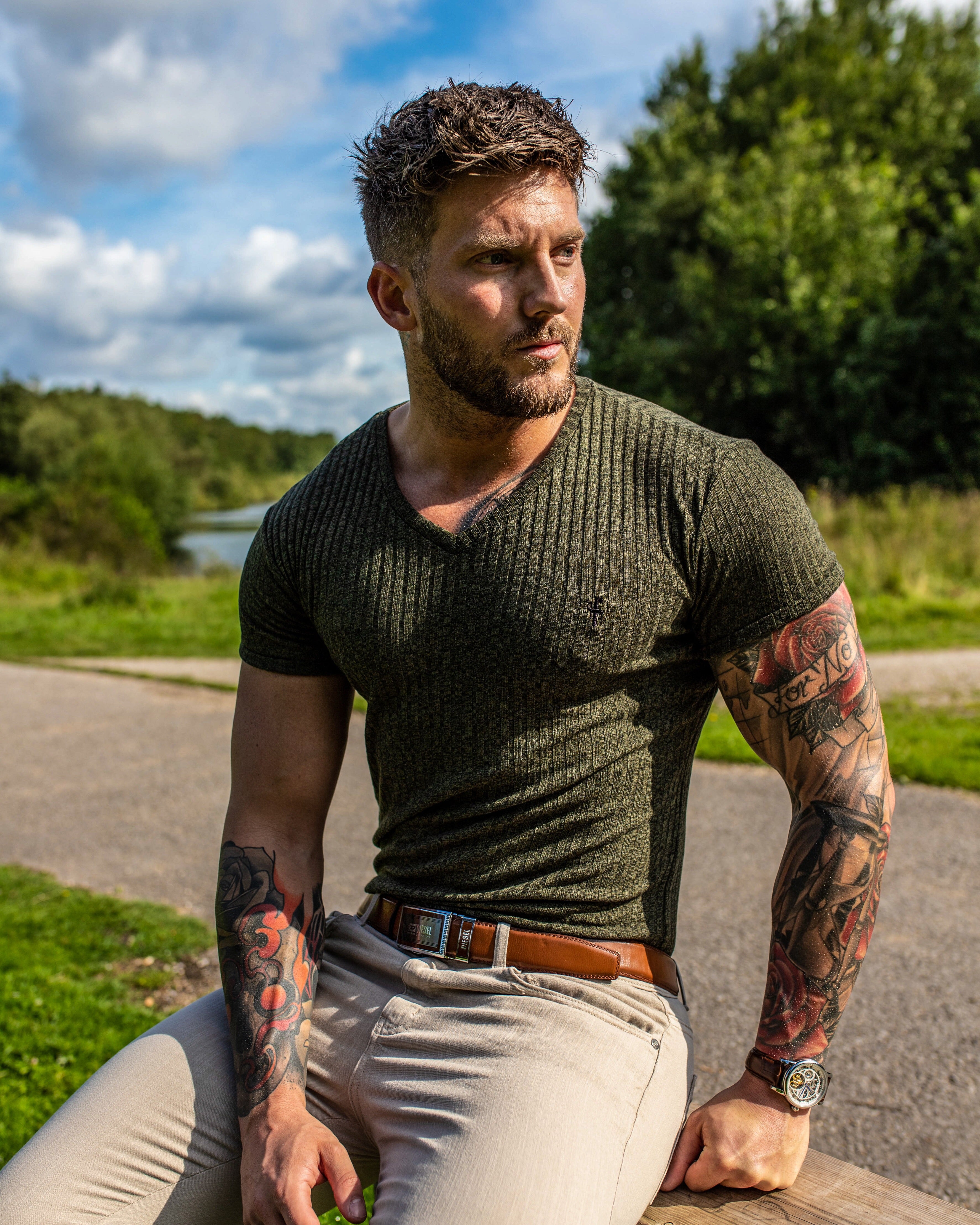 Classic Khaki V Neck Ribbed Crew - FSH390