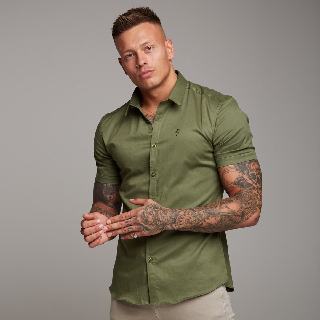 Super Slim Luxe Ultra Stretch Classic Khaki Short Sleeve -  FS338