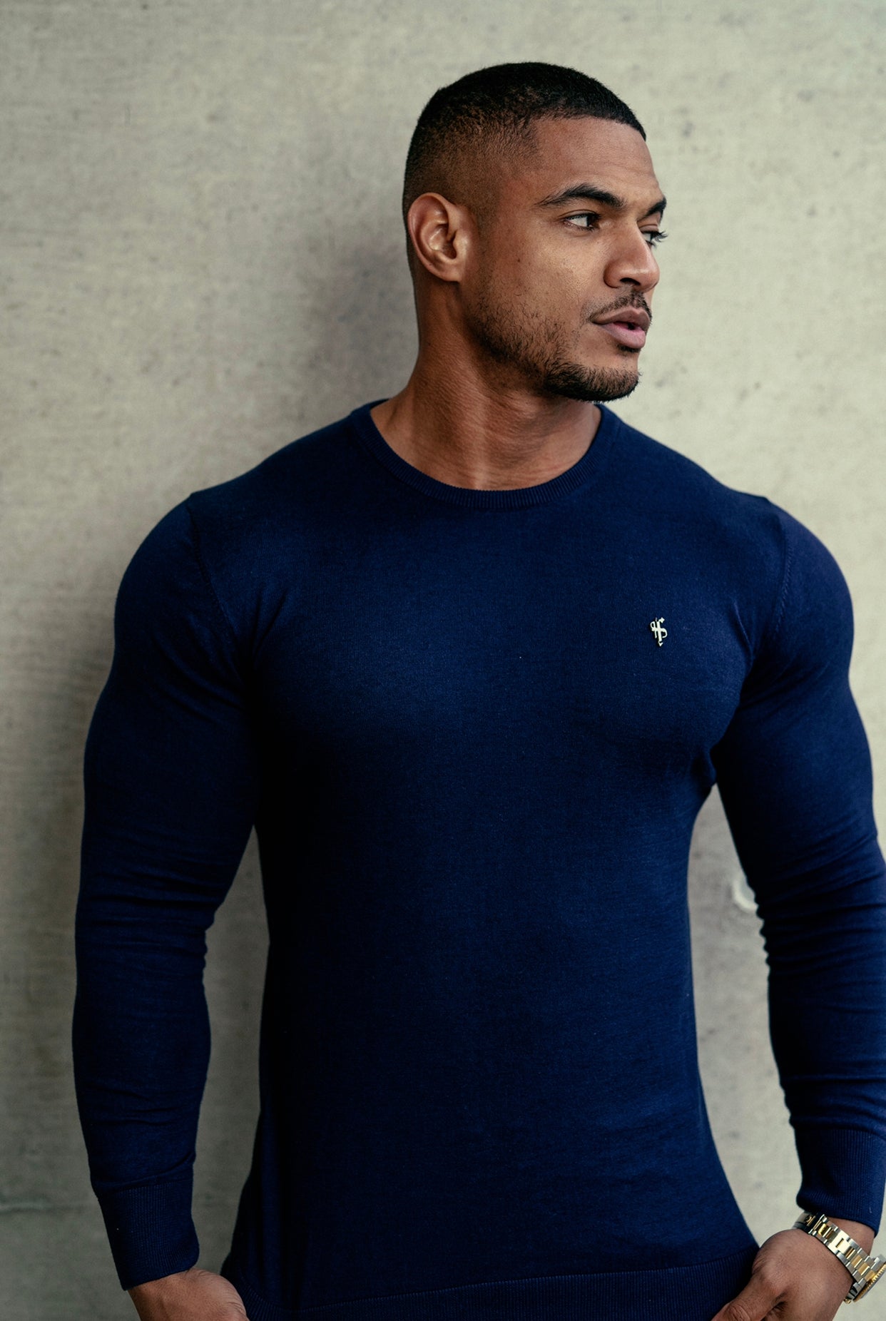 Classic Navy Crew Neck Knitted Jumper with Gunmetal Emblem - FSH669