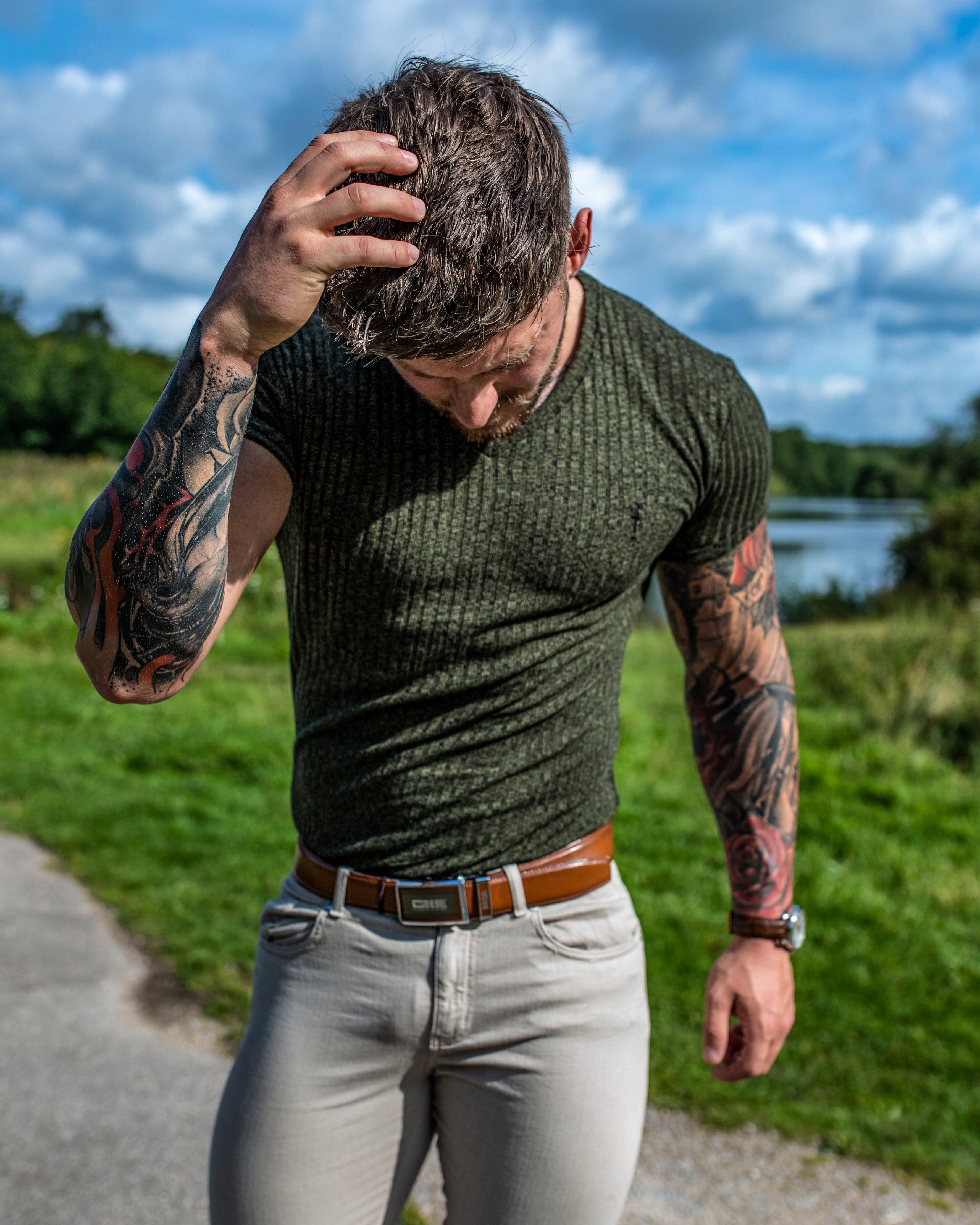 Classic Khaki V Neck Ribbed Crew - FSH390