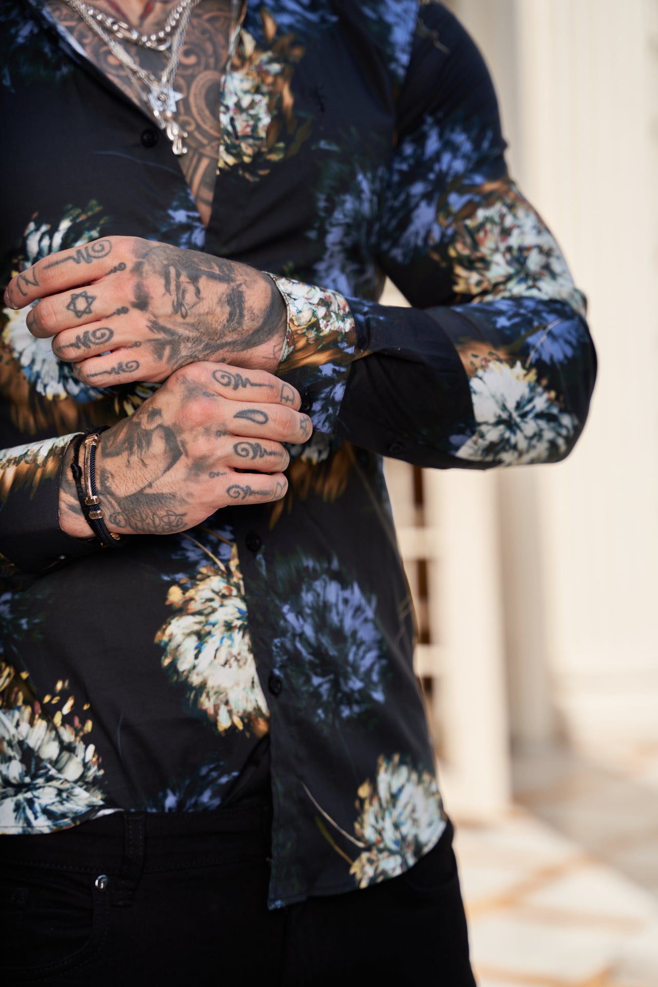 Super Slim Stretch Black Base Blurred Flower Print Long Sleeve with Button Down Collar - FS800