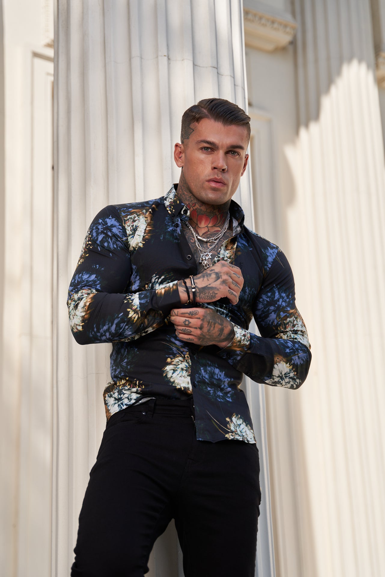 Super Slim Stretch Black Base Blurred Flower Print Long Sleeve with Button Down Collar - FS800