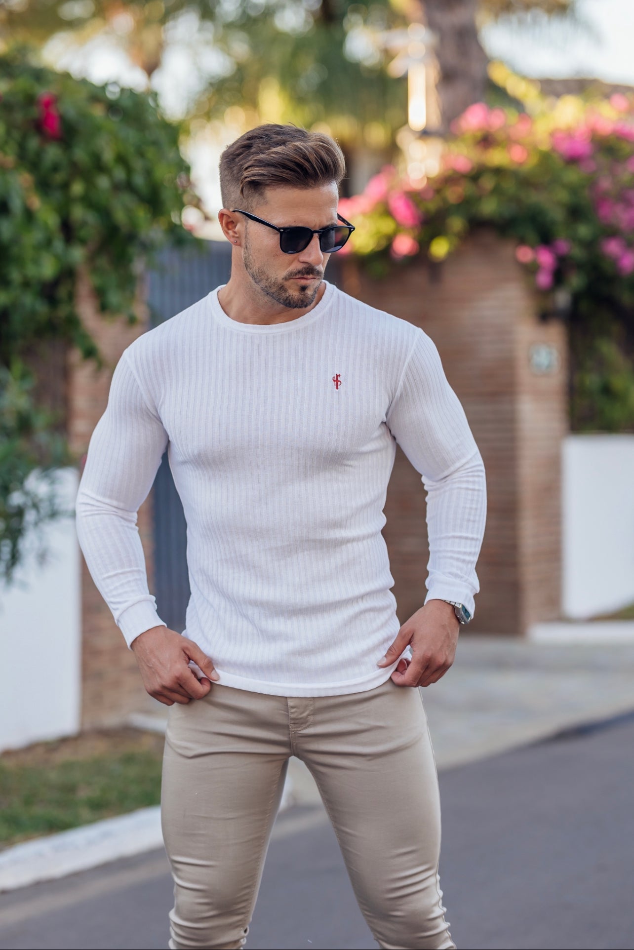 Classic White / Red Ribbed Knit Super Slim Crew - FSH771