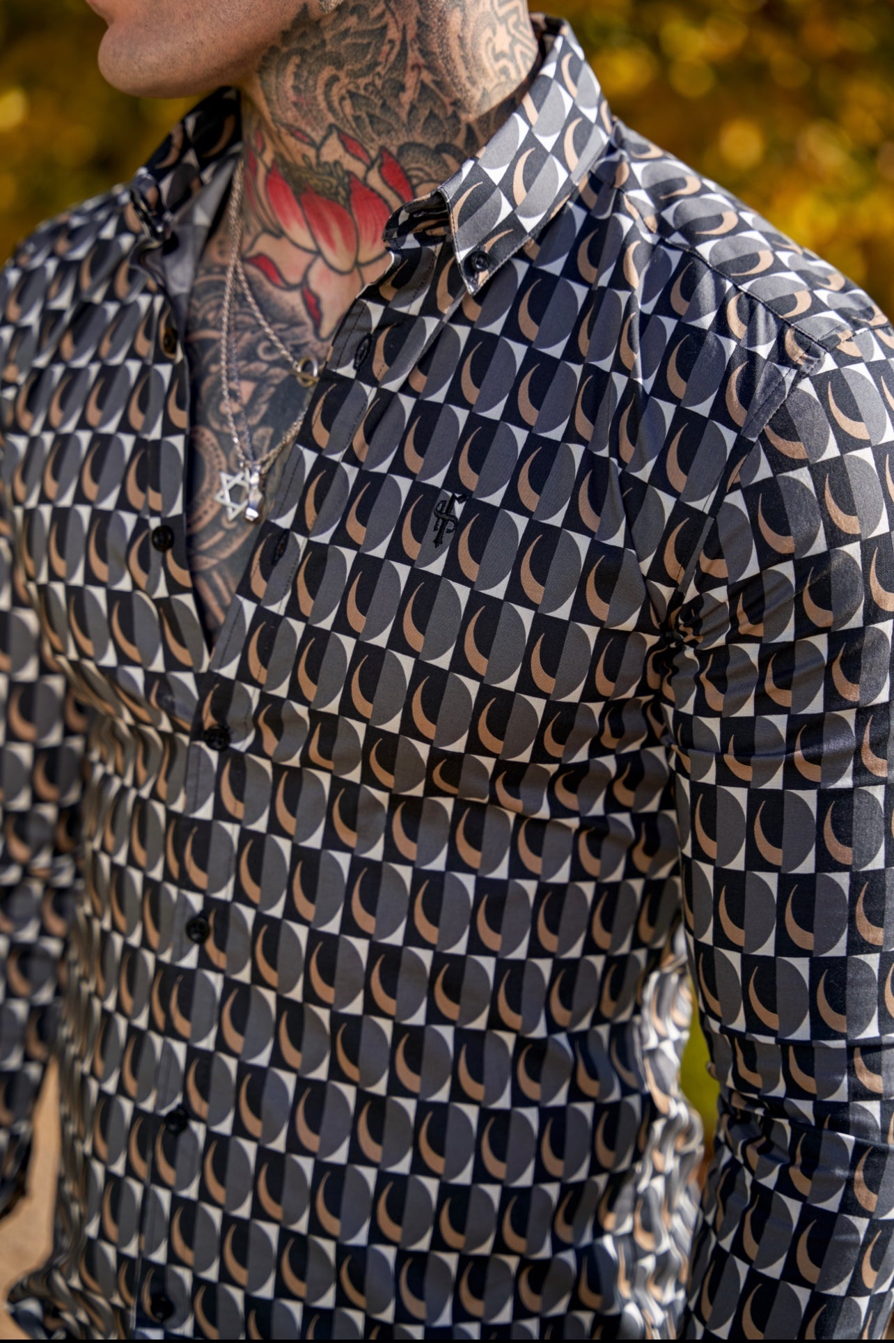 Super Slim Stretch Black Multi Retro Print Long Sleeve with Button Down Collar - FS910