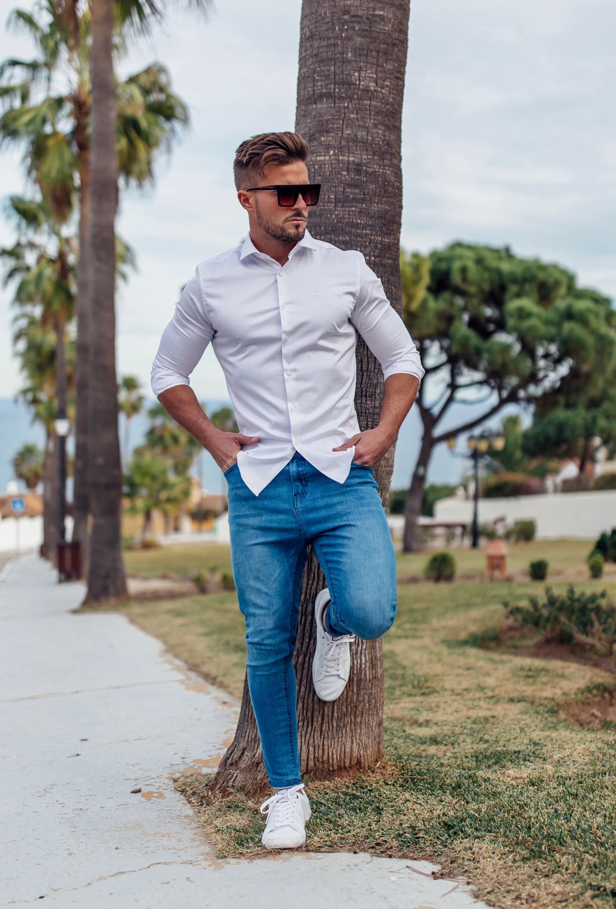 Slim Sateen Classic White Long Sleeve (White Embroidery) - FS391