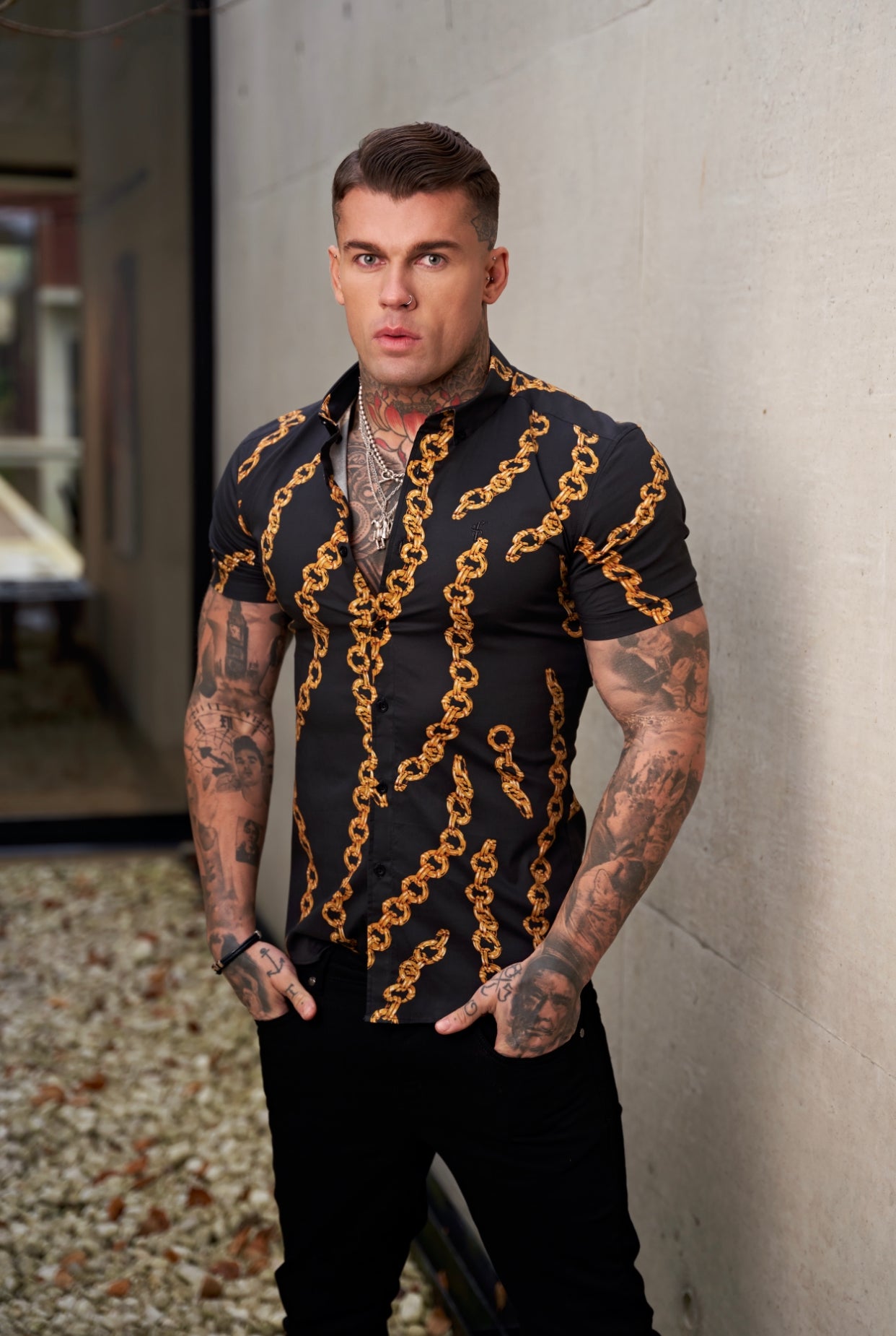 Super Slim Stretch Black / Gold Chain Print Short Sleeve with Button Down Collar - FS857