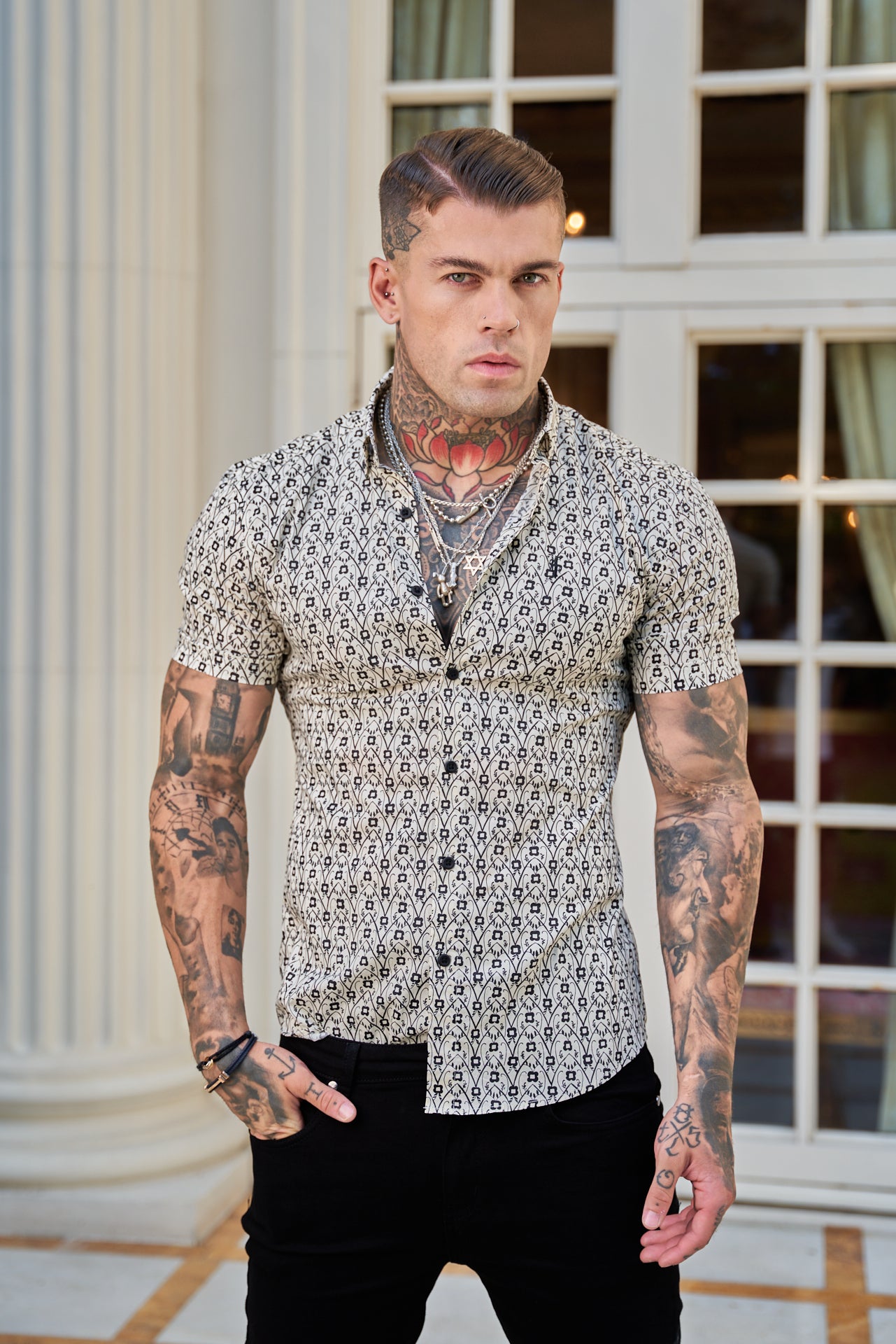 Super Slim Stretch Ecru / Black Geo Flower Print Short Sleeve with Button Down Collar - FS788