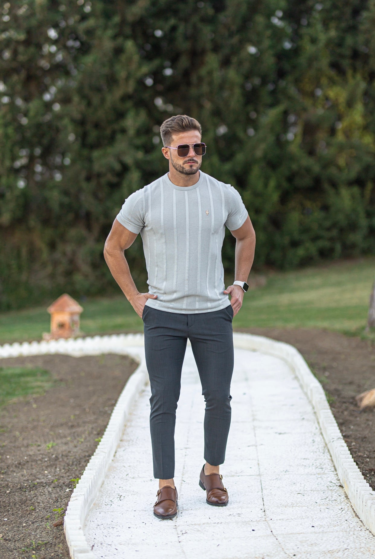 Classic Short Sleeve Light Grey Knitted Wide Rib Crew with Gold Emblem - FSH560