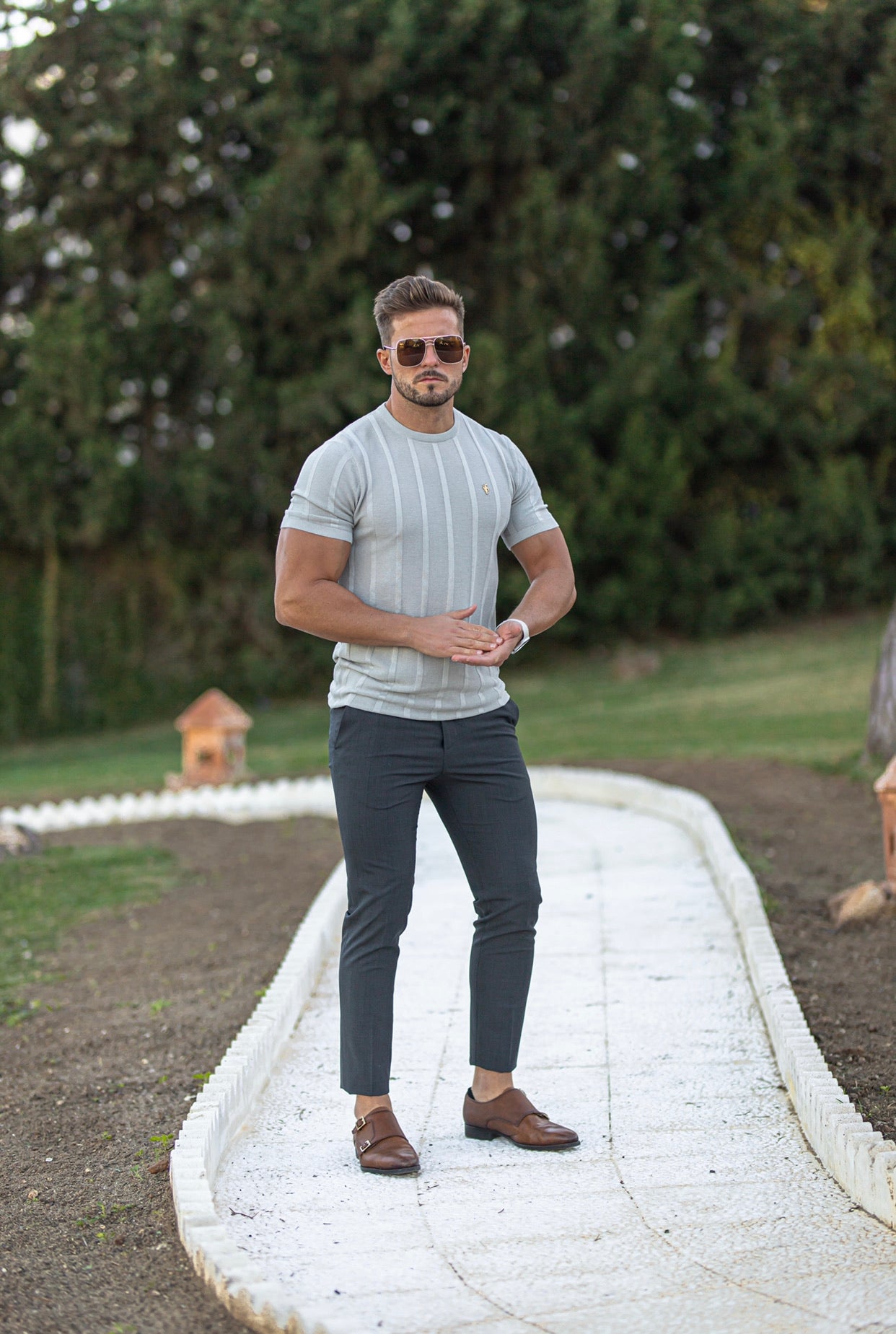 Classic Short Sleeve Light Grey Knitted Wide Rib Crew with Gold Emblem - FSH560