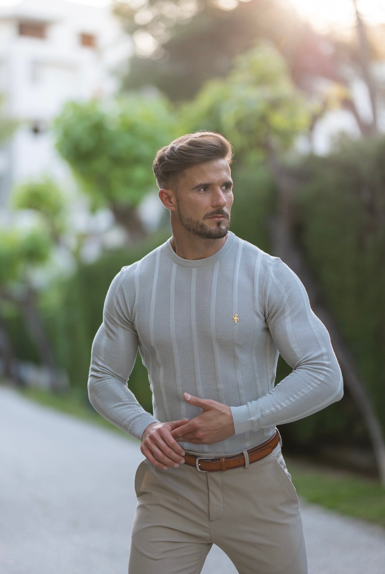 Classic Long Sleeve Light Grey Knitted Wide Rib Crew with Gold Emblem - FSH606