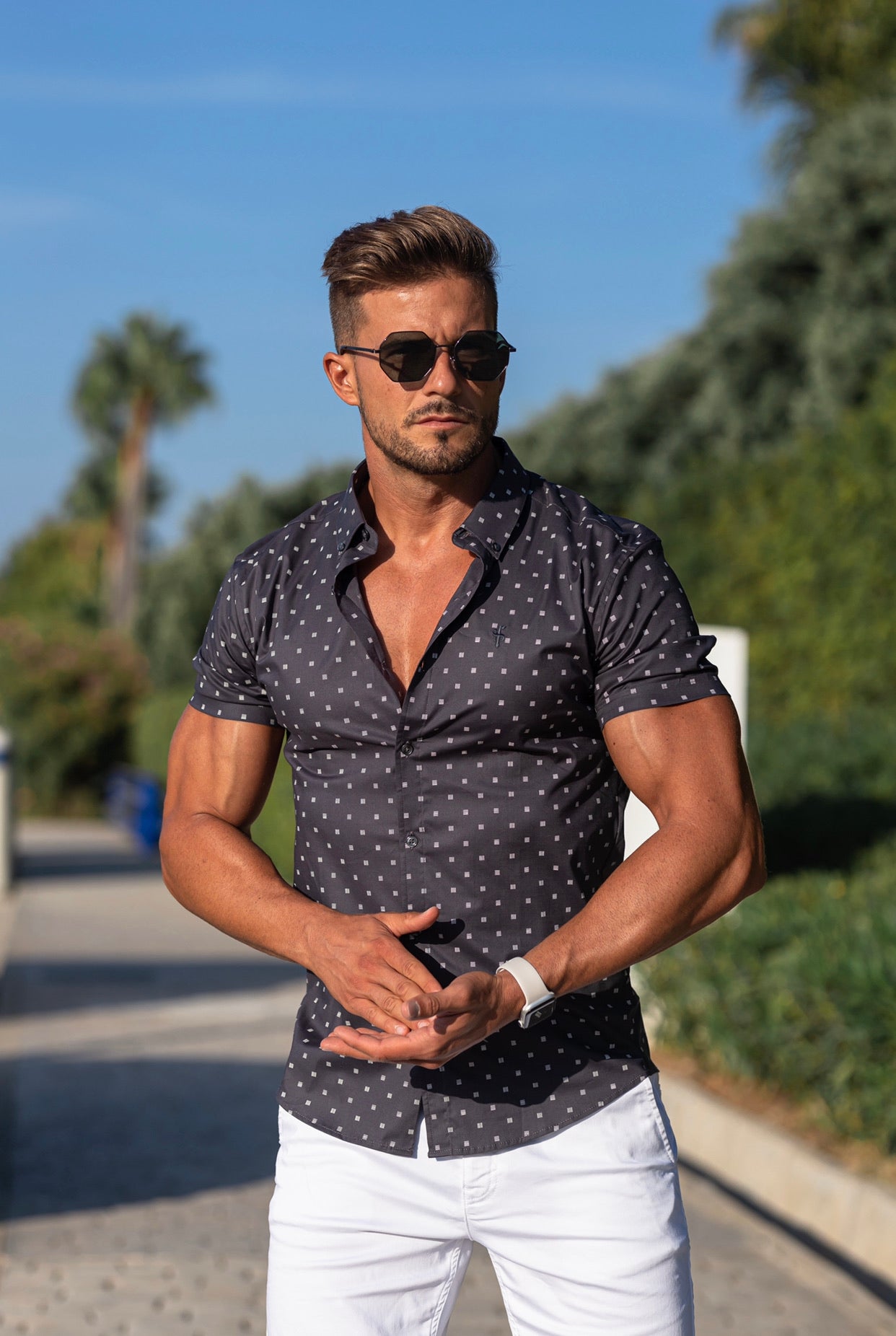 Super Slim Stretch Charcoal & Off White Broken Square Print Short Sleeve - FS692