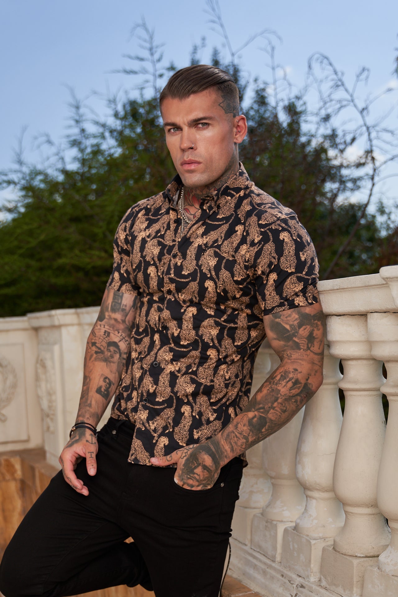 Super Slim Stretch Black / Tan Cheetah Print Short Sleeve with Button Down Collar - FS789