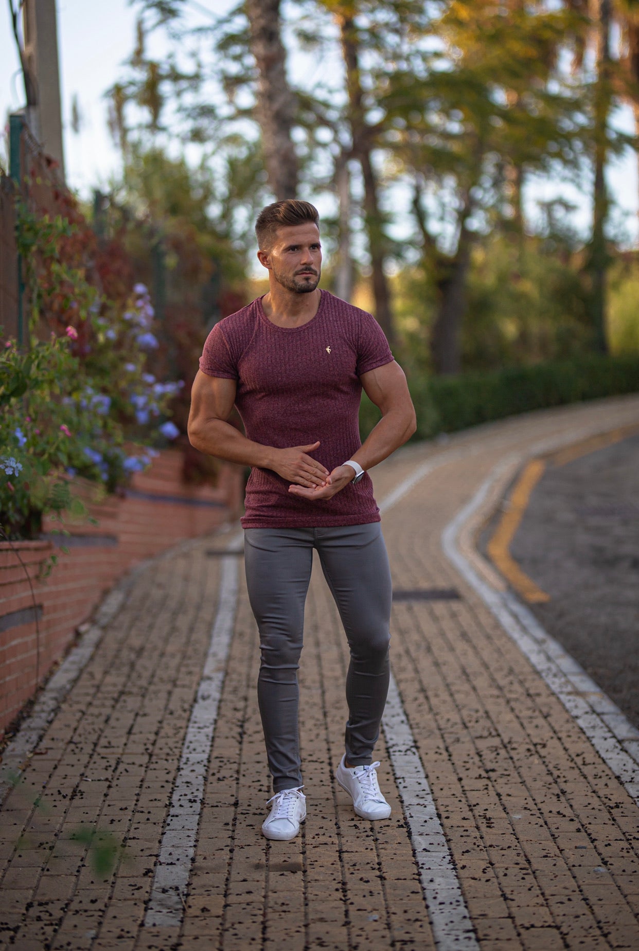 Classic Claret Ribbed Crew Black Metal Emblem - FSH506